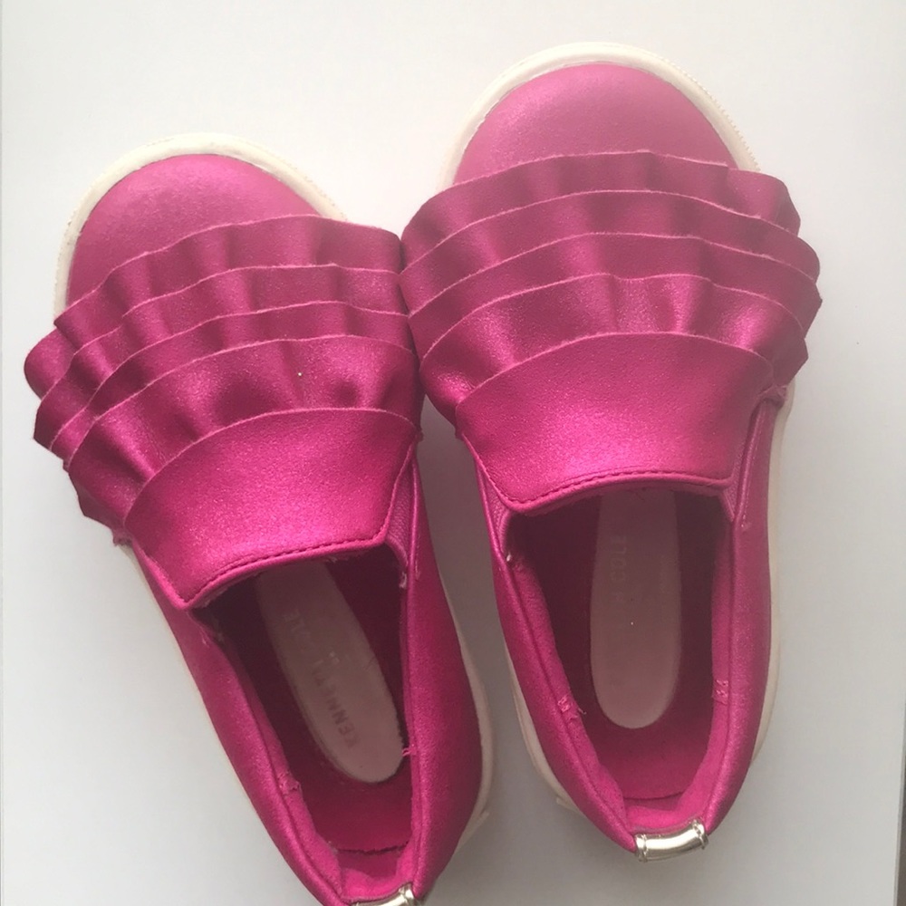 NWOT magenta slip-on shoes